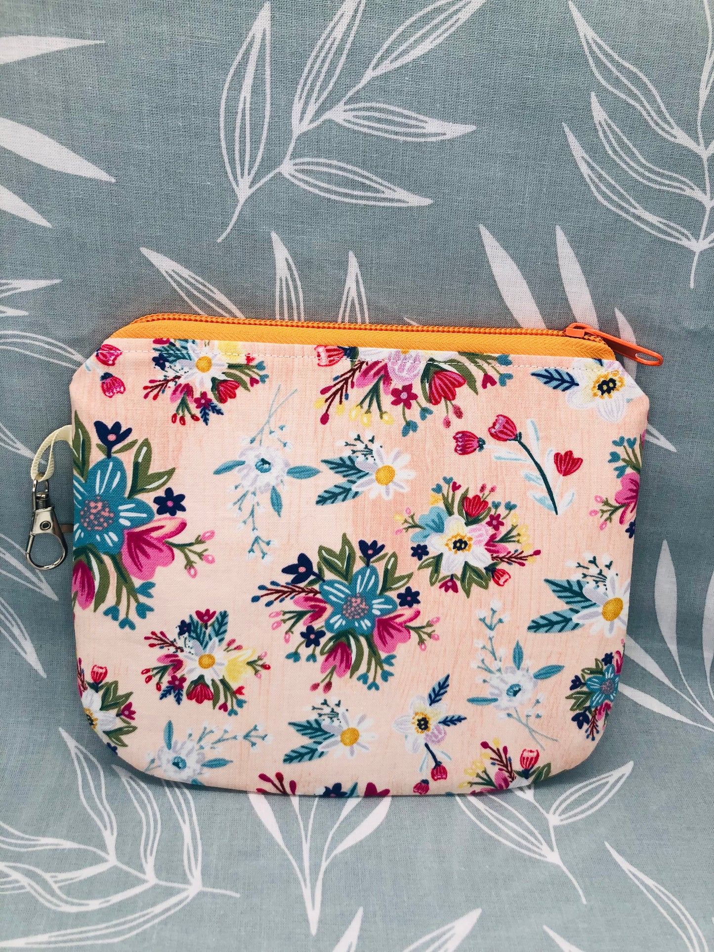 Coral Floral Flat Style Knitting Crochet Notions Pouch Coin Purse | Size Medium
