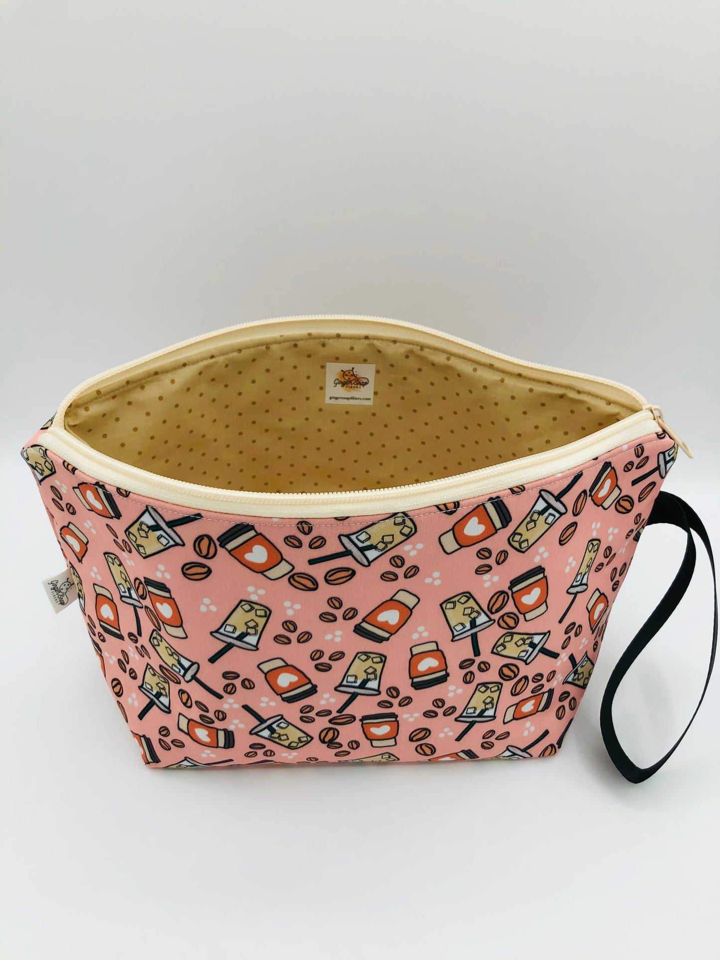 Latte Hearts Knitting Crochet Zipper Style Project Bag | Shortie Sock Size