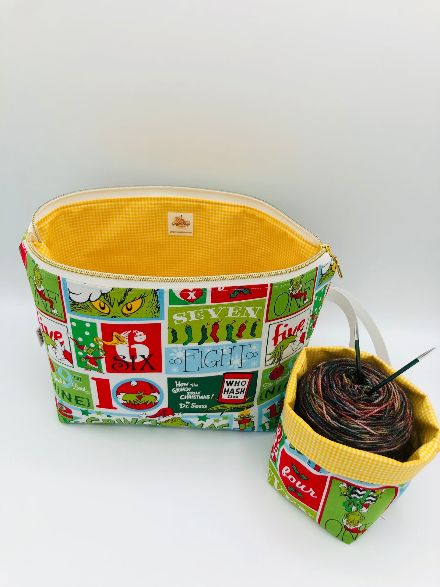 Grinchmas Knitting Crochet Zipper Style Project Bag | Shortie Sock Size +100g Yarn Cozy