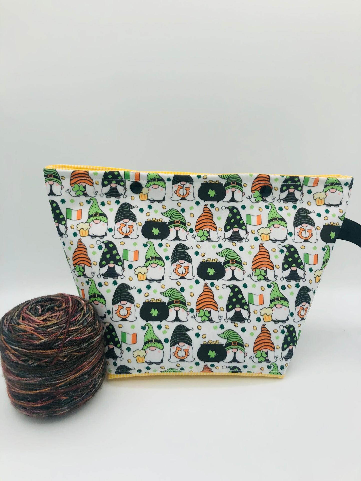 St. Patrick’s Gnomes (white) Knitting Crochet Snap Style Project Bag | Sock Size
