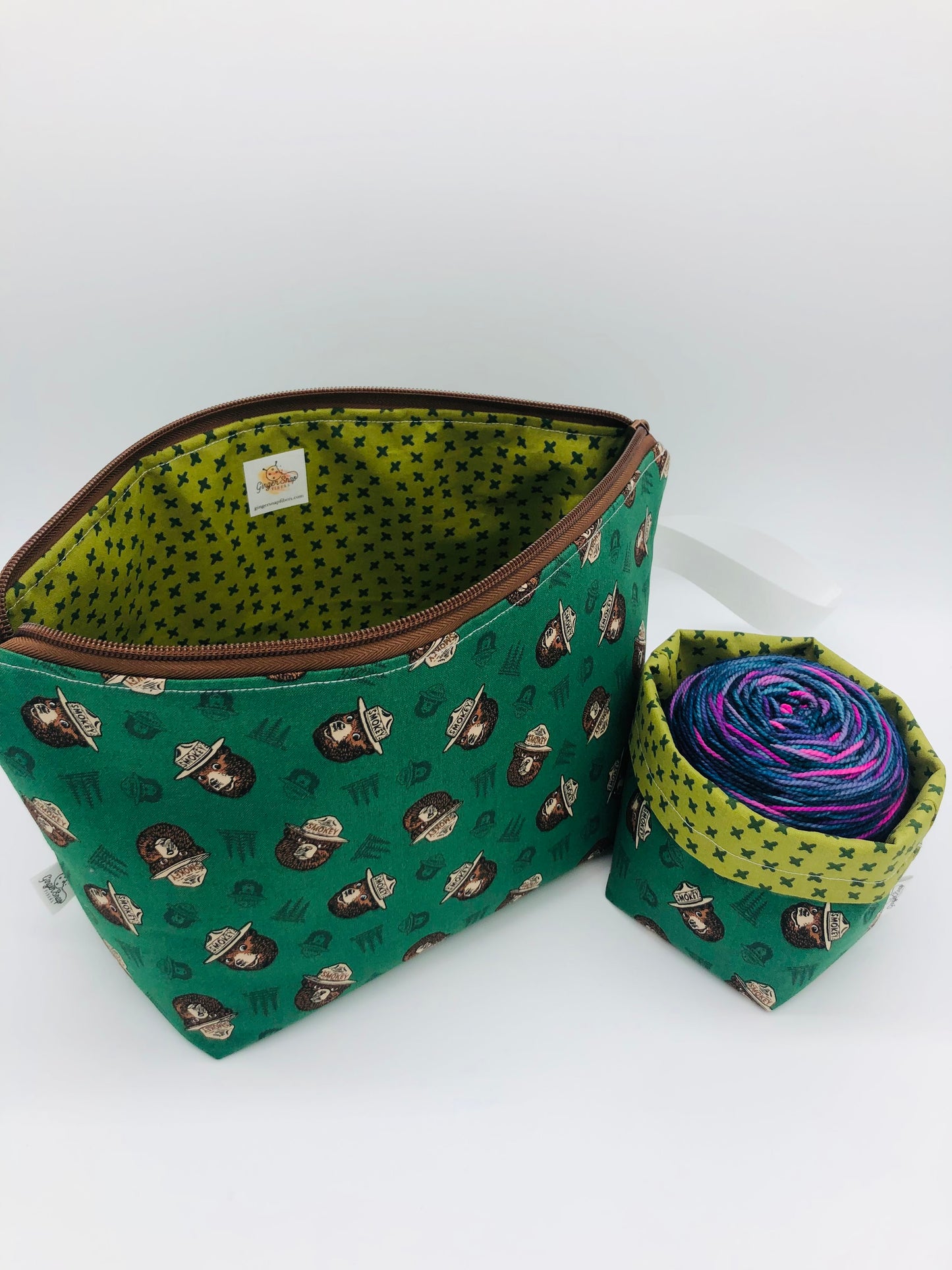 Green Smokey Faces Knitting Crochet Zipper Style Project Bag + 100g Yarn Cozy| Shortie Sock Size