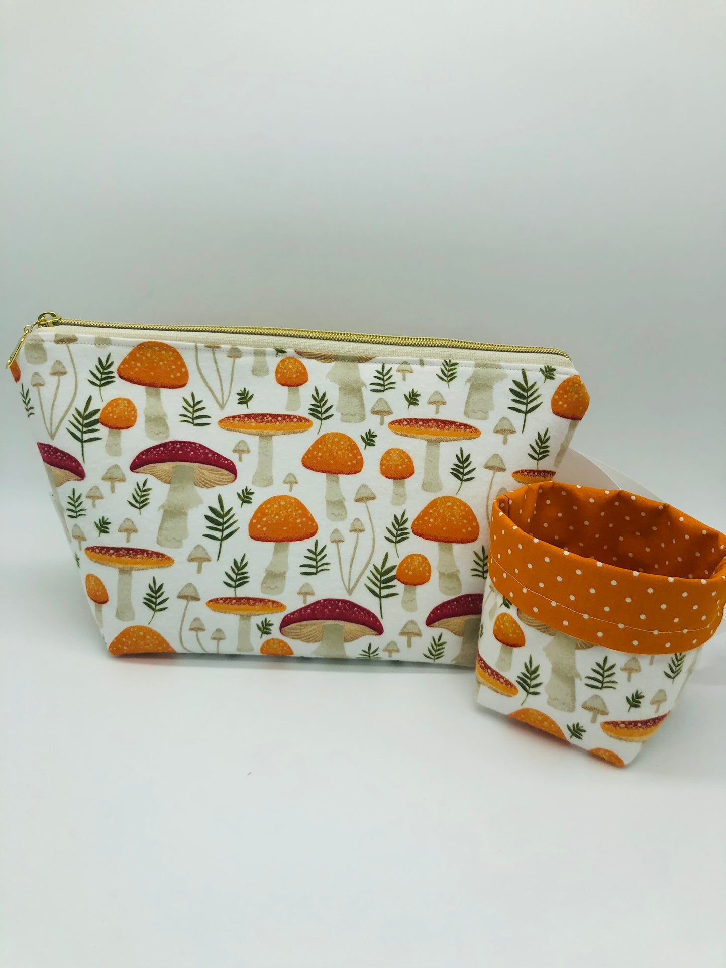 Amanita Mushrooms Knitting Crochet Zipper Style Project Bag + 100g Yarn Cozy| Shortie Sock Size