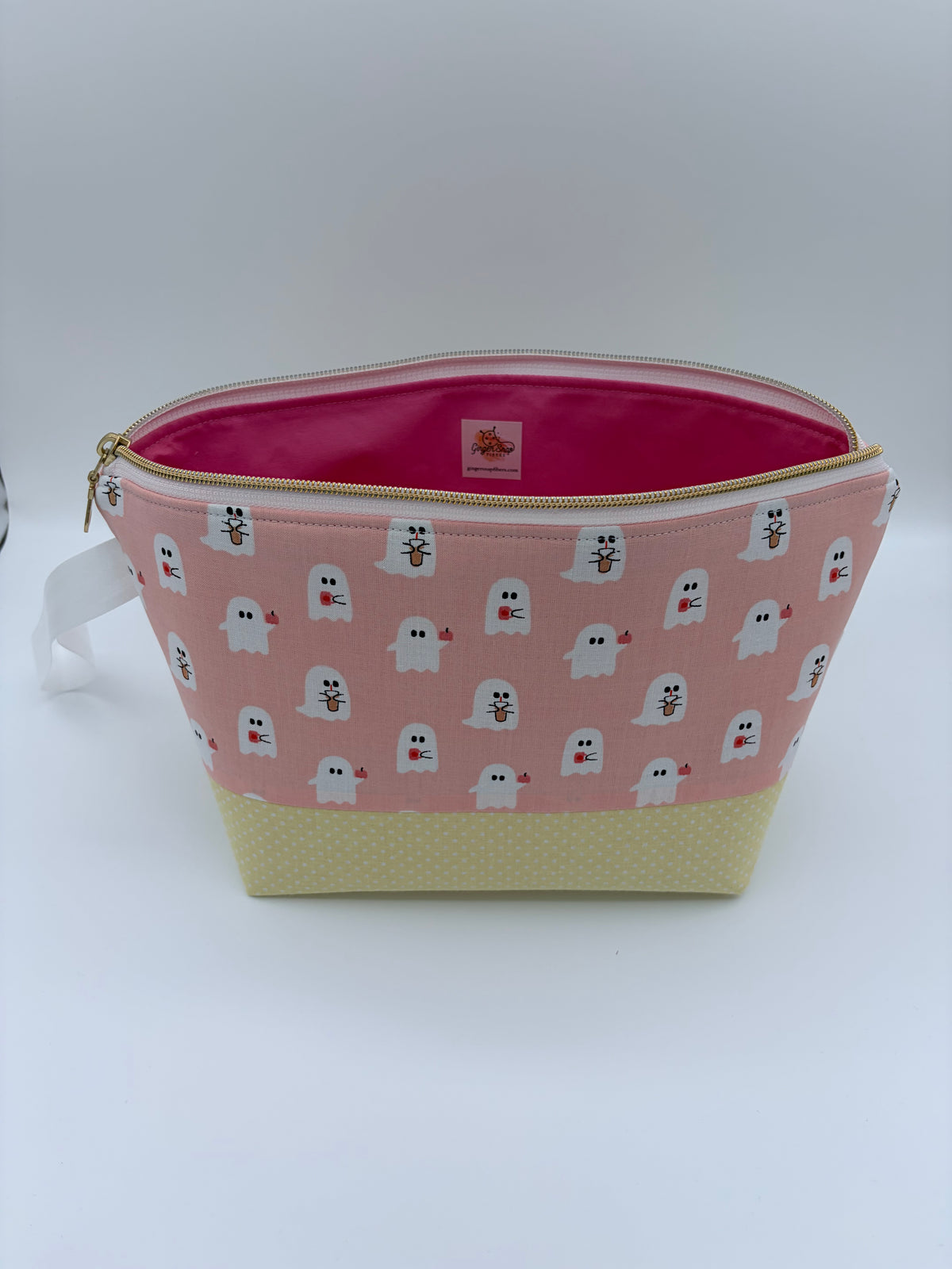 Latte Ghosts (contrast base) Spooky Knitting Crochet Zipper Style Project Bag | Shortie Sock Size