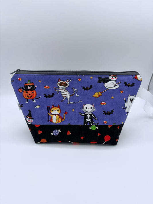 Trick or Treat Kitties (contrast base) Spooky Knitting Crochet Zipper Style Project Bag | Shortie Sock Size