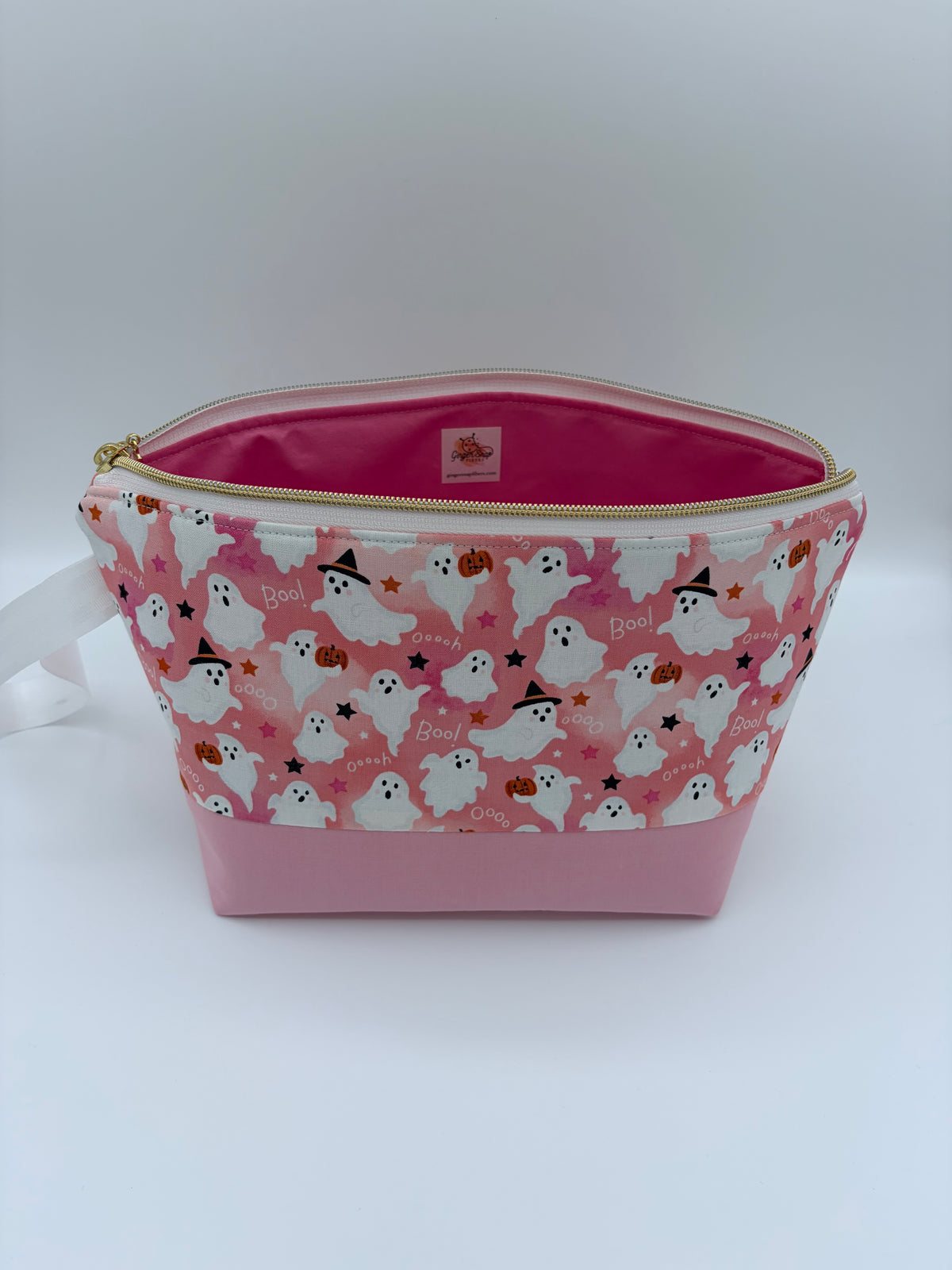 Cutie Ghosts (contrast base) Spooky Knitting Crochet Zipper Style Project Bag | Shortie Sock Size