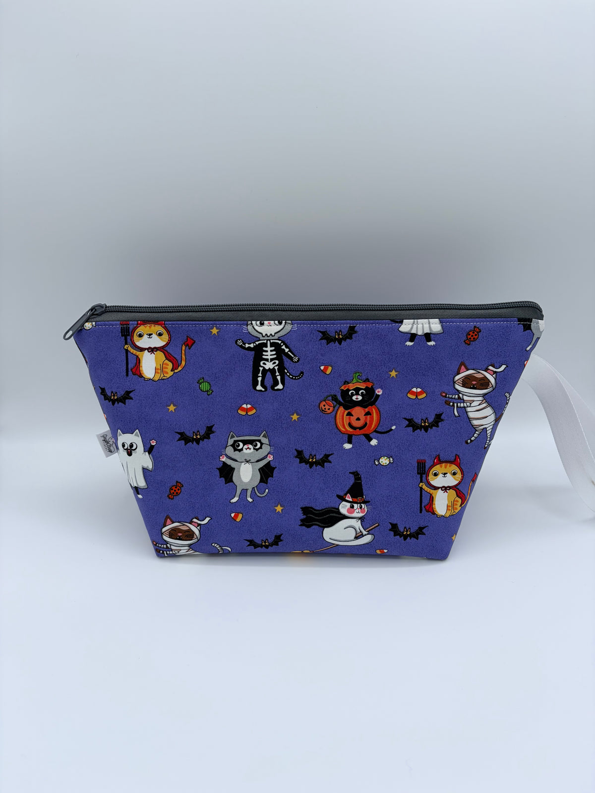 Trick or Treat Kitties Spooky Knitting Crochet Zipper Style Project Bag | Shortie Sock Size