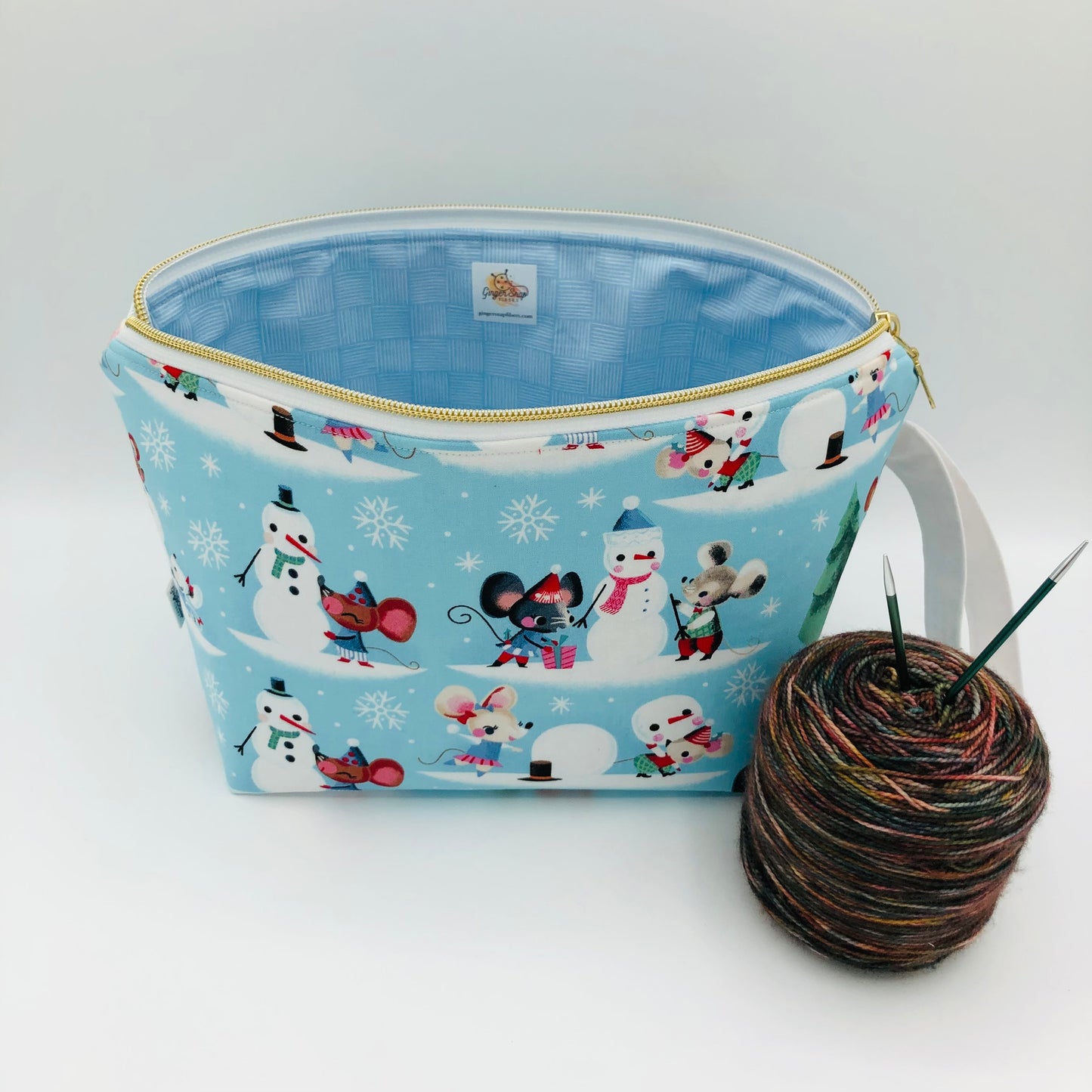 Christmas Mice Holiday Knitting Crochet Zipper Style Project Bag | Shortie Sock Size