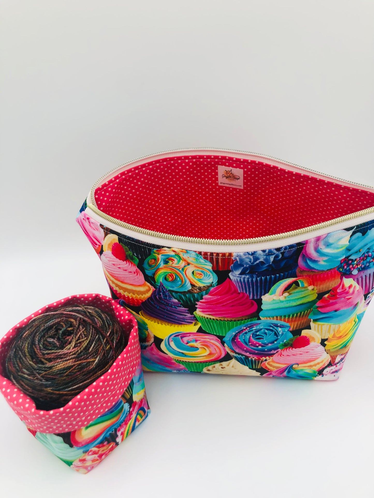 Cheerful Cupcakes 🧁  Knitting Crochet Zipper Style Project Bag + 100g Yarn Cozy | Shortie Sock Size